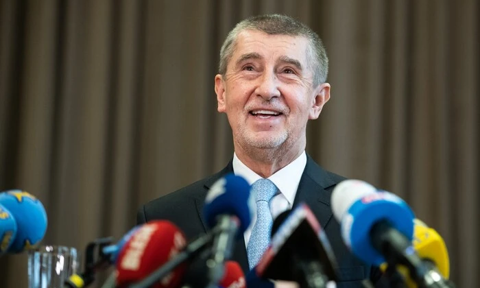 Прем’єр Чехії коментує висловлювання посла