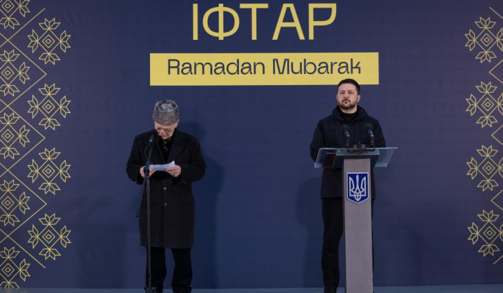 Zelensky at iftar with Muslims and military: about peace and liberation of Crimea