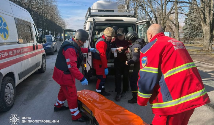 Пошкоджений будинок на Дніпропетровщині