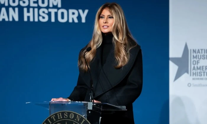 Меланія Трамп допомагає українським дітям повернутися додому