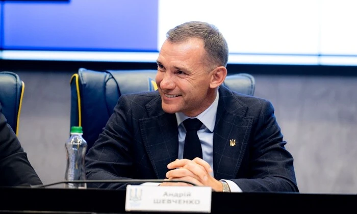 Андрій Шевченко привітав маму з днем народження