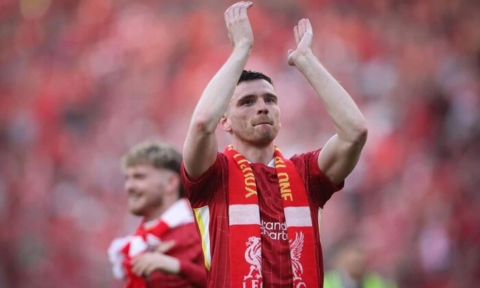 Andy Robertson now a Tottenham player