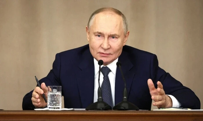 Путін та Зеленський на зустрічі