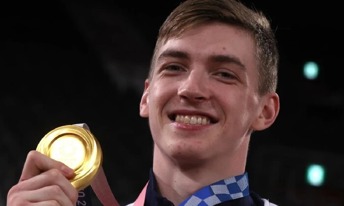 Олімпійський чемпіон завершив кар'єру