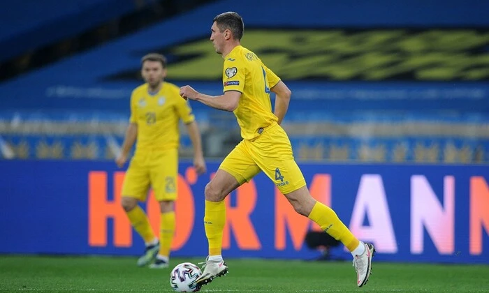 Serhiy Kravtsov retired