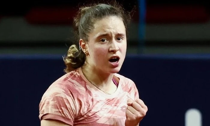 Veronika Podrez advances to WTA semifinals in Rouen