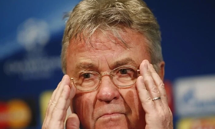 Hiddink calls on FIFA to lift suspension