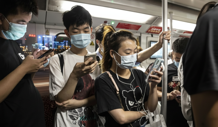 China prohibits obscene content