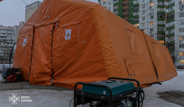 Multistory buildings in Kyiv without heating