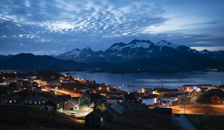 Greenland glacier under pressure of news