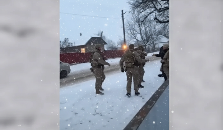 Затримання дезертира у селі Мамалига: поліція зробила постріли
