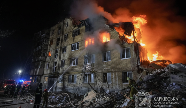 Спасательные работы под завалами в Харькове