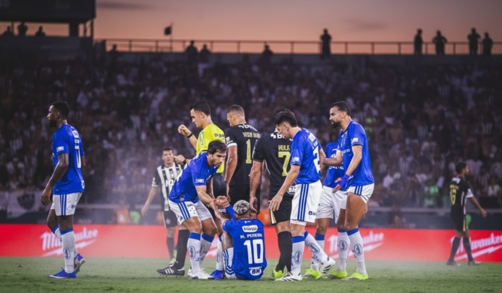 Mineiro final: 23 red cards and mass brawl after Cruzeiro's victory