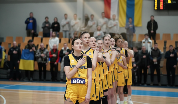 Ukrainian women's national team playing in Riga