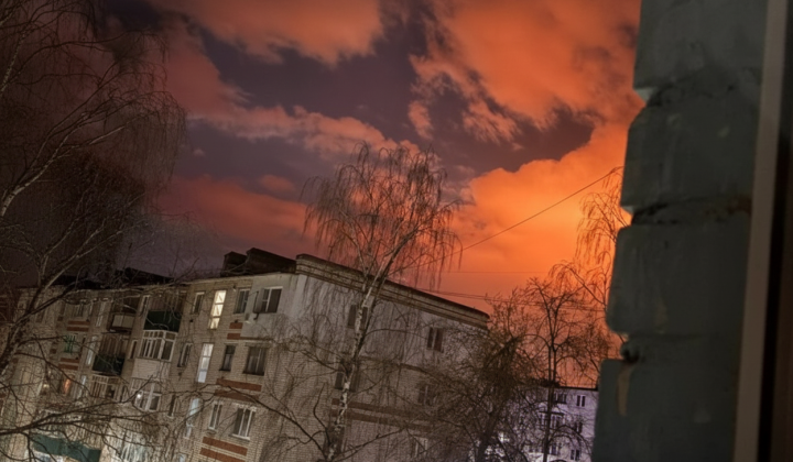 Пожежа на НПЗ Лукойл в Росії