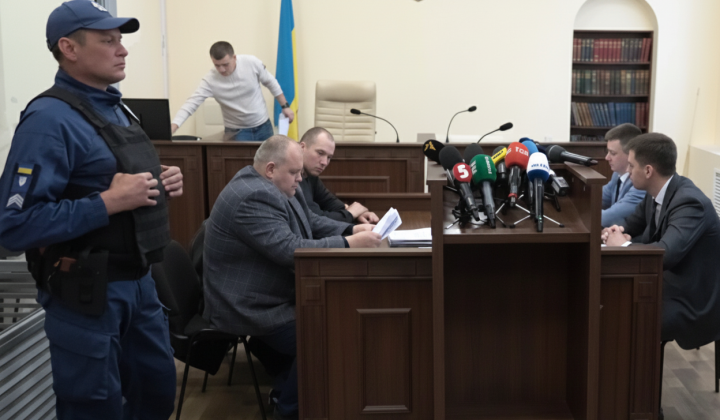 Police officers at Pechersk court after terrorist attack