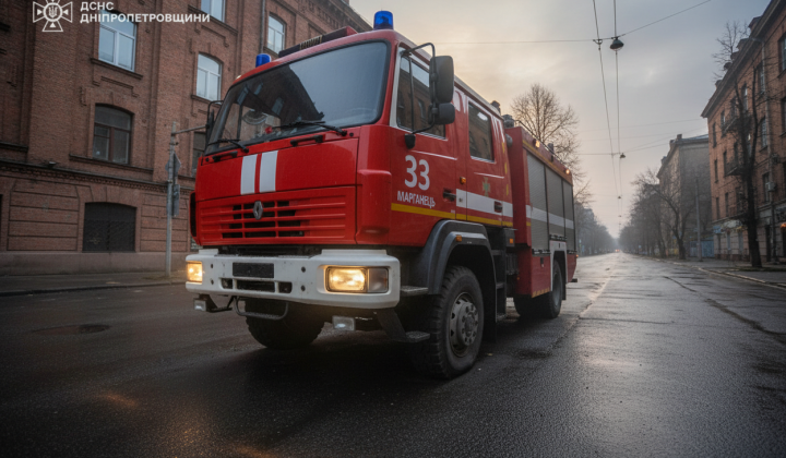 Блівав дрони вдарили по пожежному автопарку у Марганці