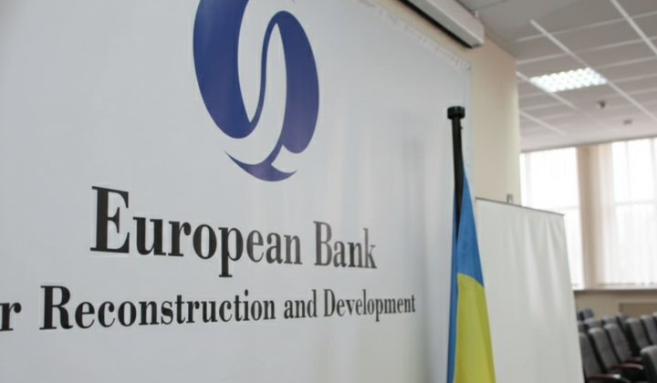 Chart of economic downturn in Ukraine