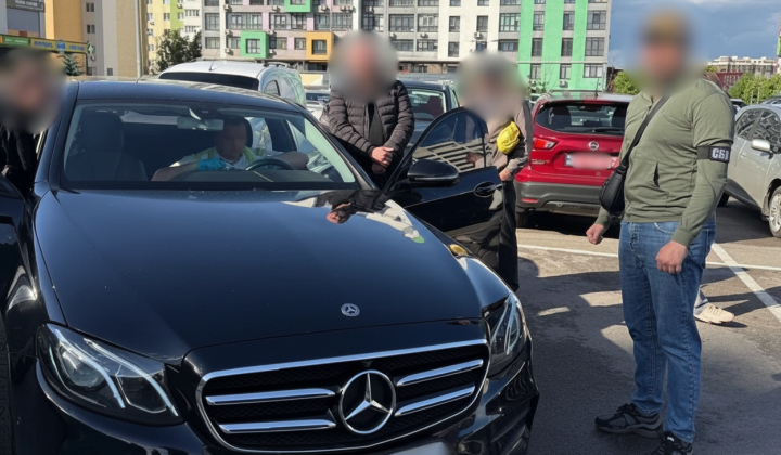 Задержание организаторов переправки уклонистов за границу в Киеве