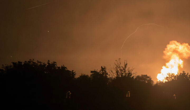 Drone attack on Luhansk: oil base burning