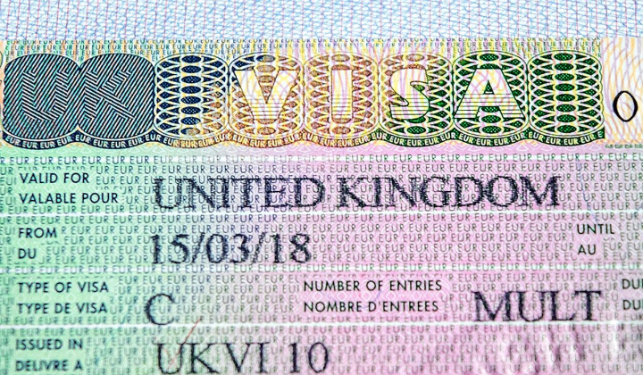 25 500 виз украинским беженцам