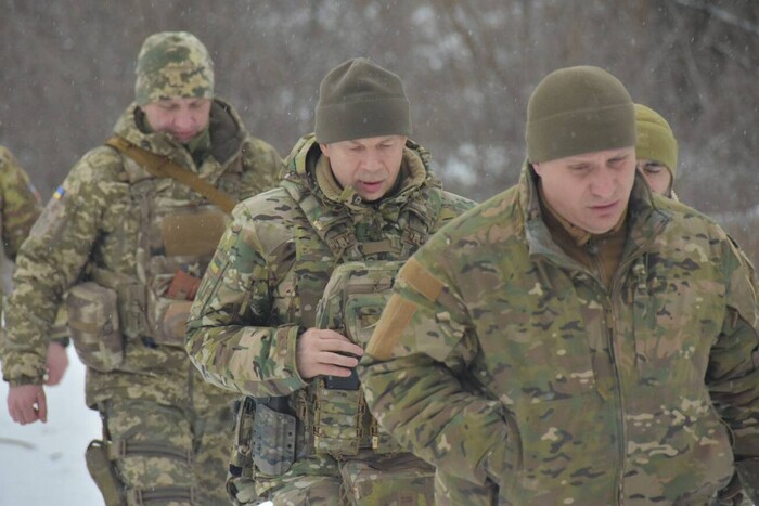 Два роки великої війни. Зображення Сирського