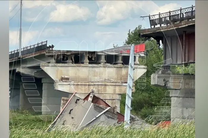 Фото разрушенного моста на Курщине