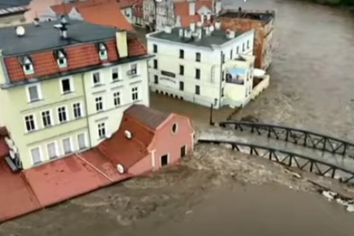 Повені в Європі - 16 загиблих