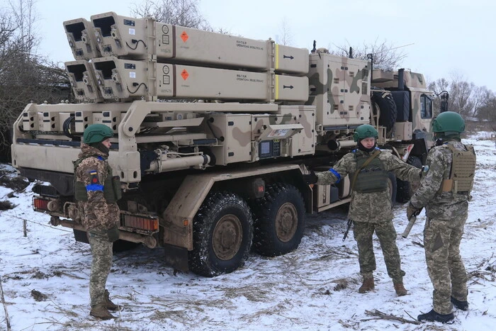 11 тыс. дронов и 1,3 тыс. ракет