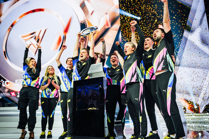 Українська команда NaVi перемогла на Esports World Cup 2024