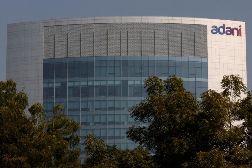 Акції Adani падають через підозри в обхід санкцій проти Ірану