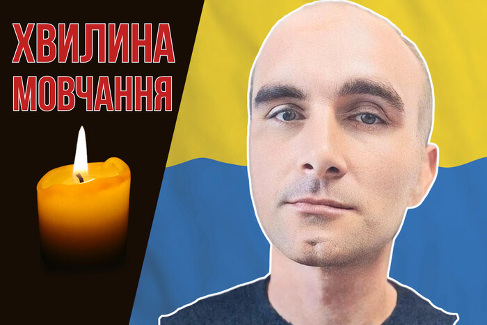 Молодий солдат у військовій формі