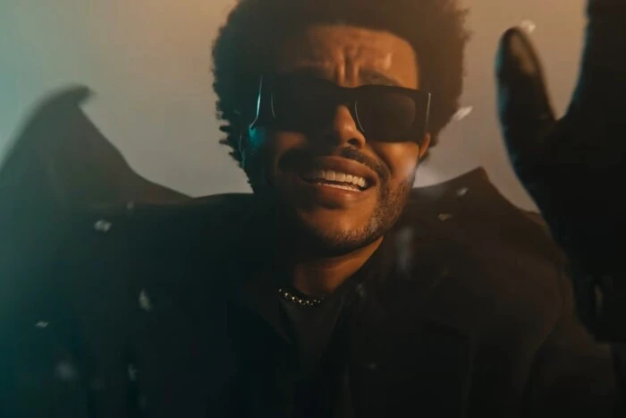 Кліп The Weeknd на iPhone 16 Pro