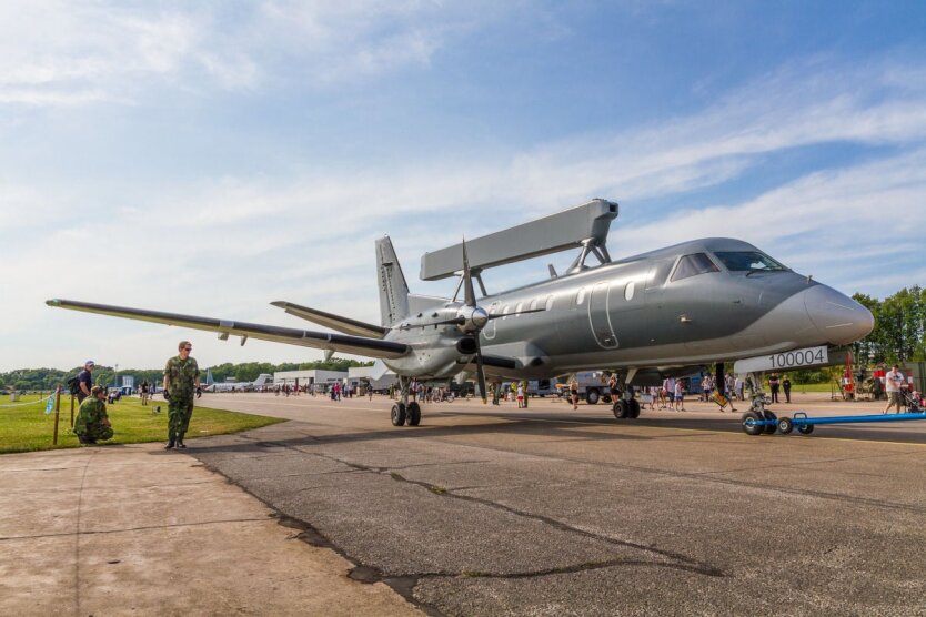 Швеция передаст Украине уникальный самолет ДРЛО ASC 890