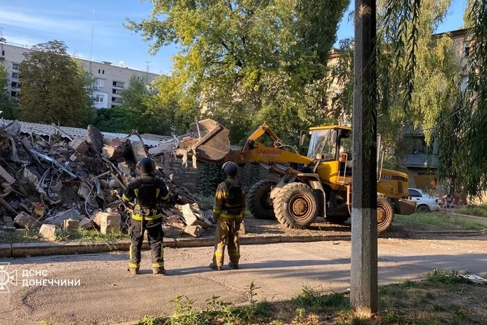 Тіло британського журналіста під завалами готелю