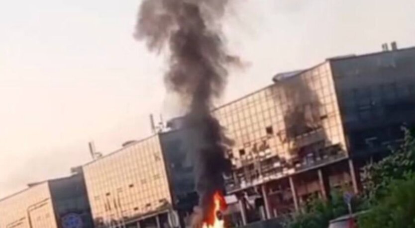 Пожар в техnopарке 'Элма' в Зеленограде