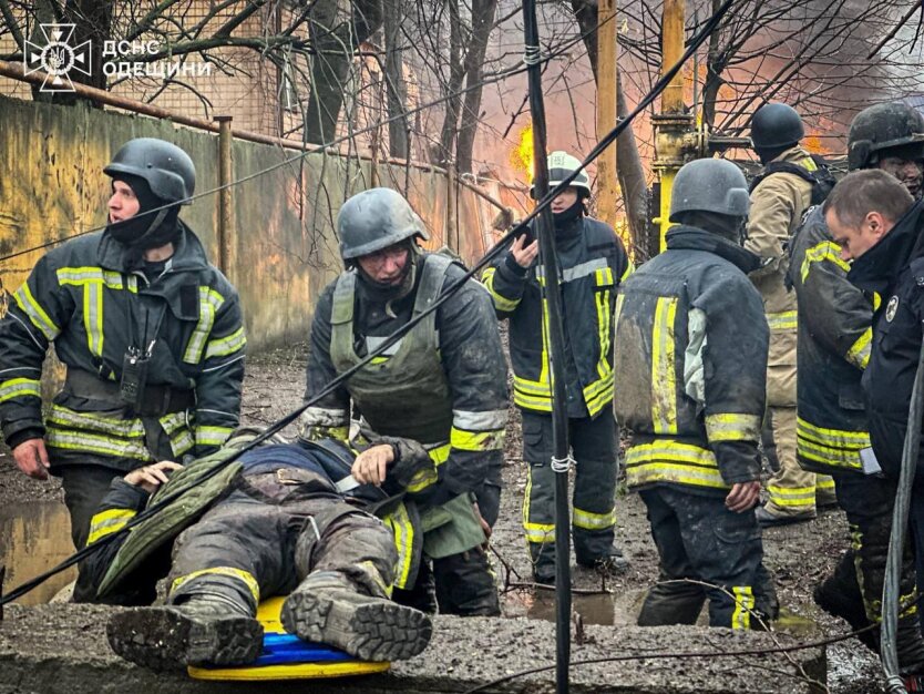 Пострадавшие в результате ракетной атаки в Одессе