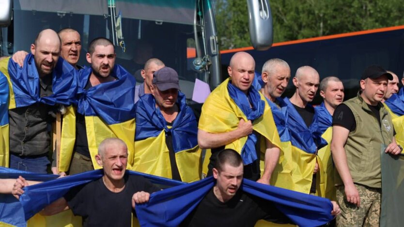 Повернення тяжко поранених захисників