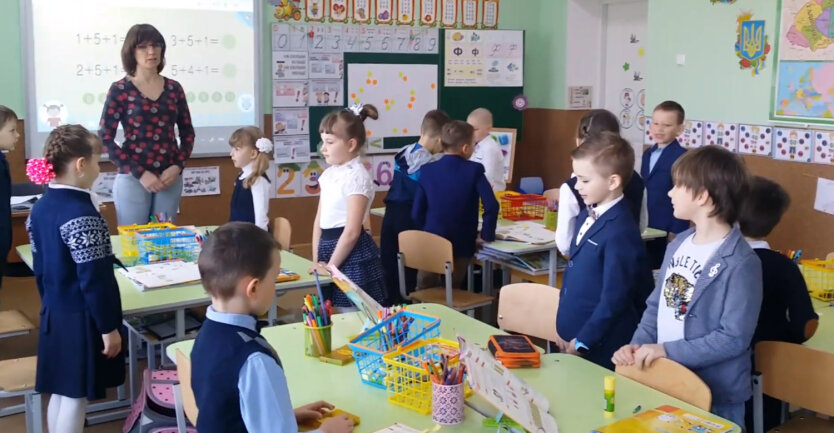 В Украине некоторые школы начнут обучение уже в августе: названы области