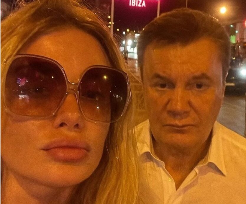 Слава Камінська з Януковичем на Канарах