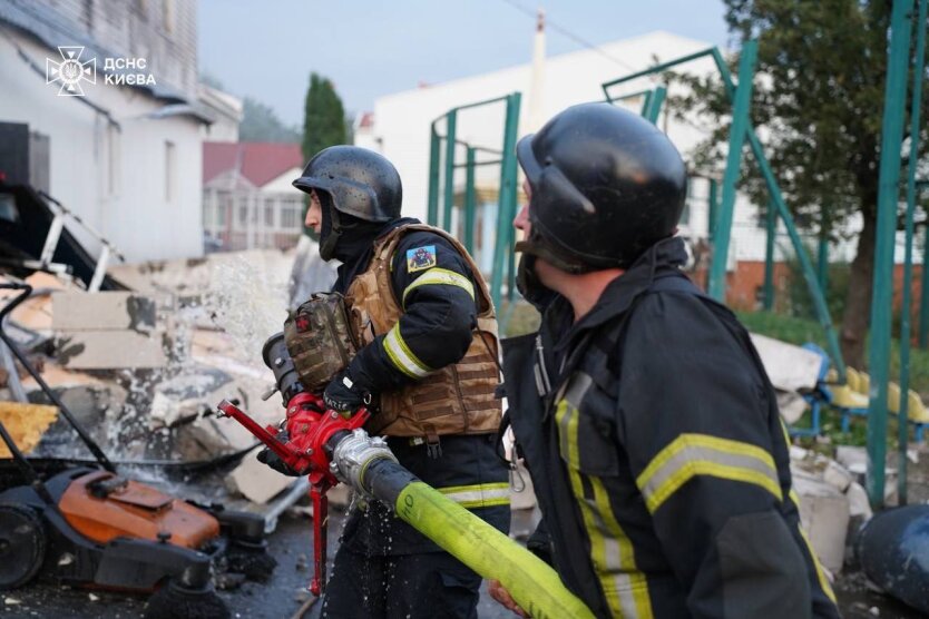 Ракетный удар по Киеву: фото террористической атаки