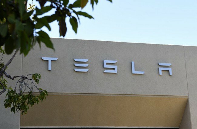 Акции Tesla рекордно выросли после победы Трампа