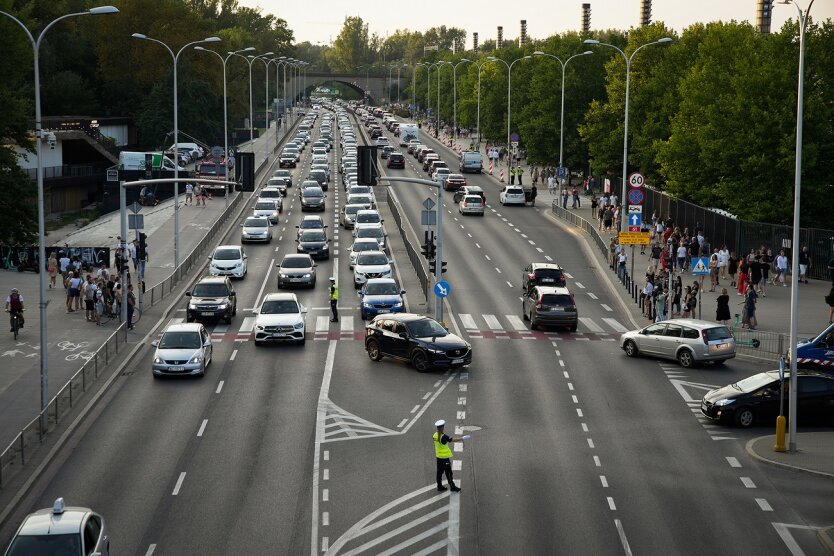 Водіям у Польщі розповіли, як оцінка авто впливає на кінцеву вартість страховки