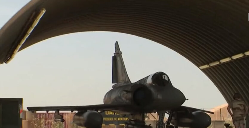 У Франції розповіли, як відбувається навчання українських пілотів на F-16