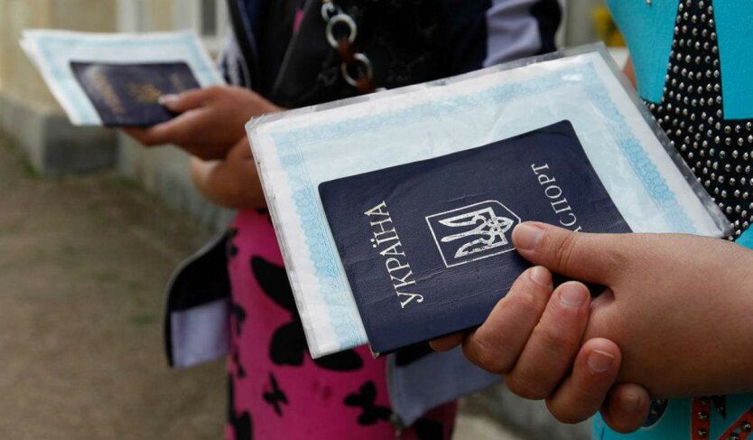 Пенсії переселенцям: скасували важливе обмеження