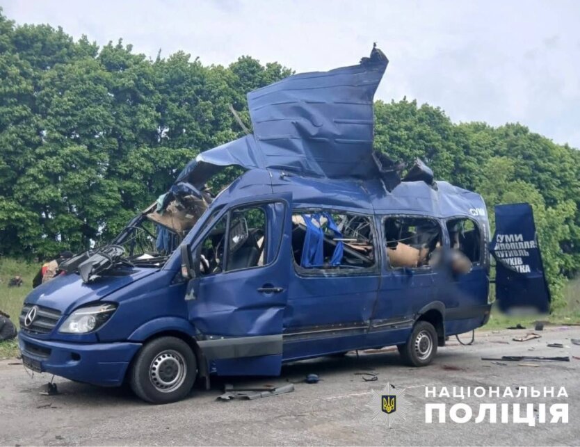 Россия напала на автобус в Сумской области