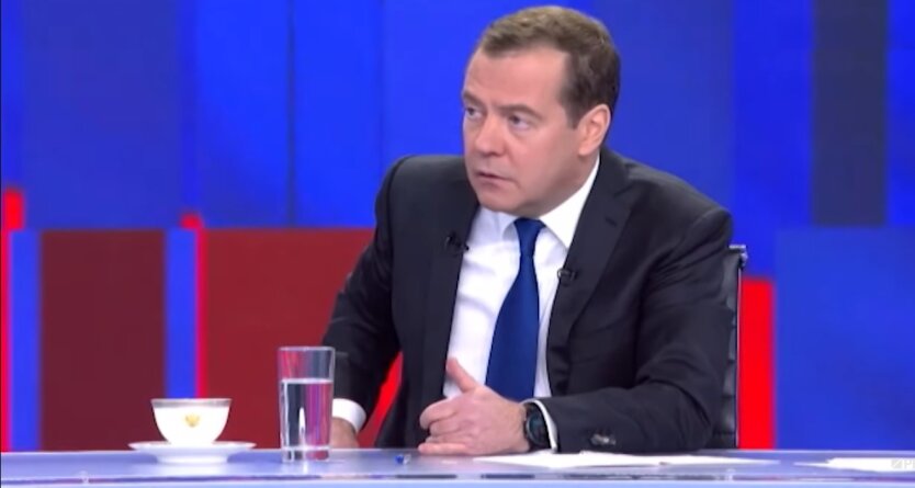 Трамп відповідає Медведєву про Іран