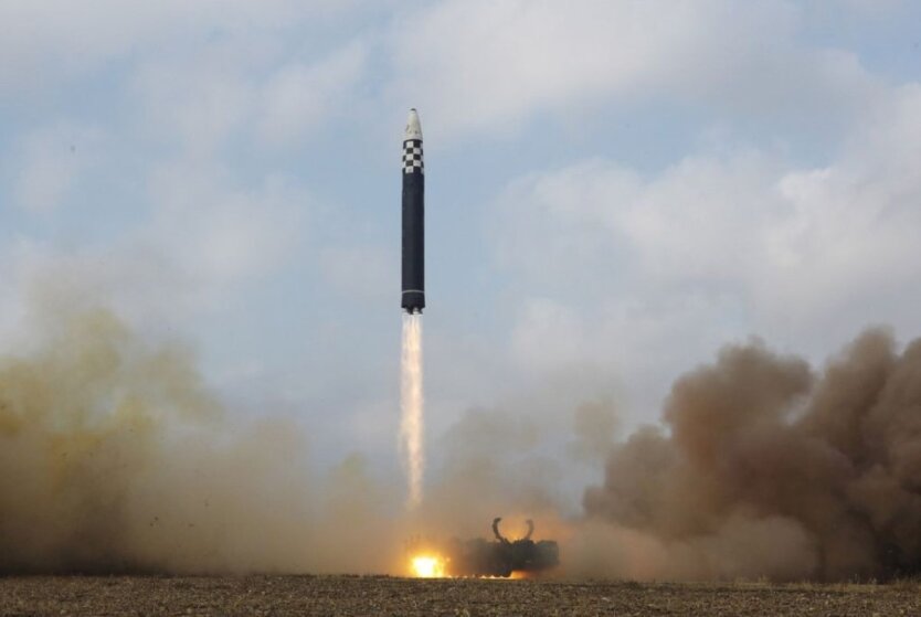 КНДР передала России миллионы снарядов и баллистические ракеты - разведка США