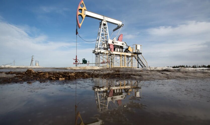 Дефицит бюджета из-за падения нефтяных доходов