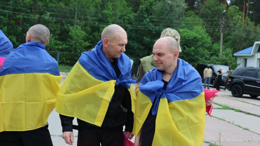 Обмін полоненими - захисники Маріуполя додому